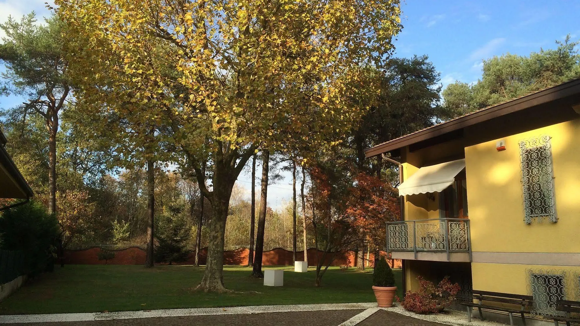 Bed&Garden Bed & Breakfast Cesate Italy