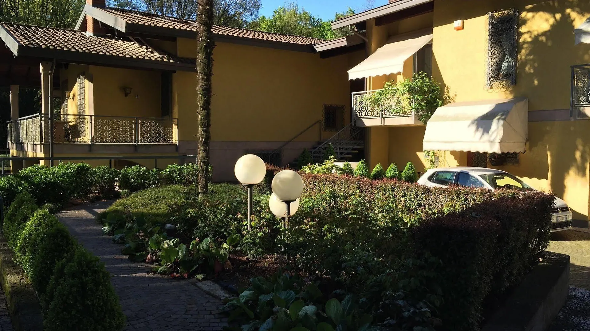 Bed&Garden Bed & Breakfast Cesate