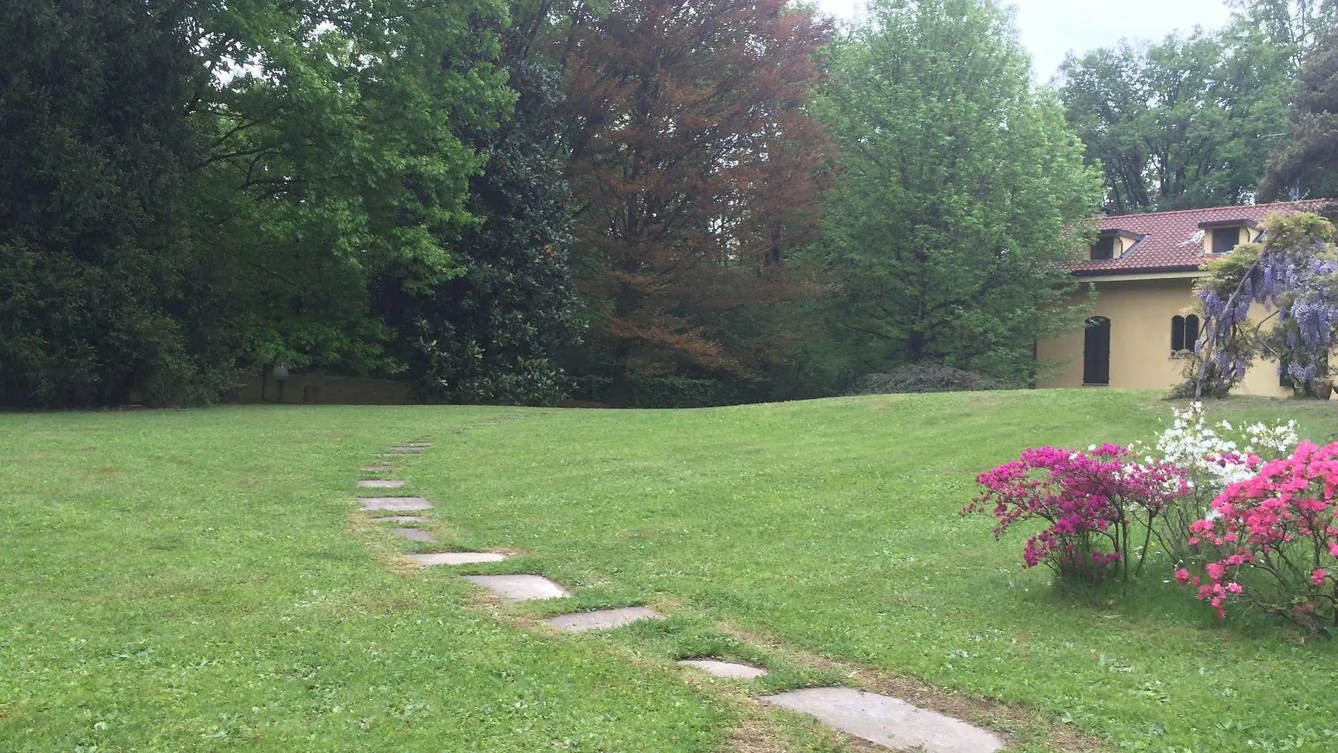 Bed&Garden Bed & Breakfast Cesate